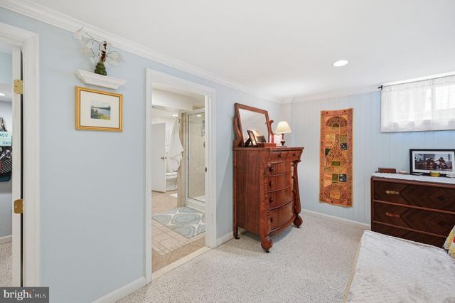1116 N ROOSEVELT ST N, Arlington, VA 22205