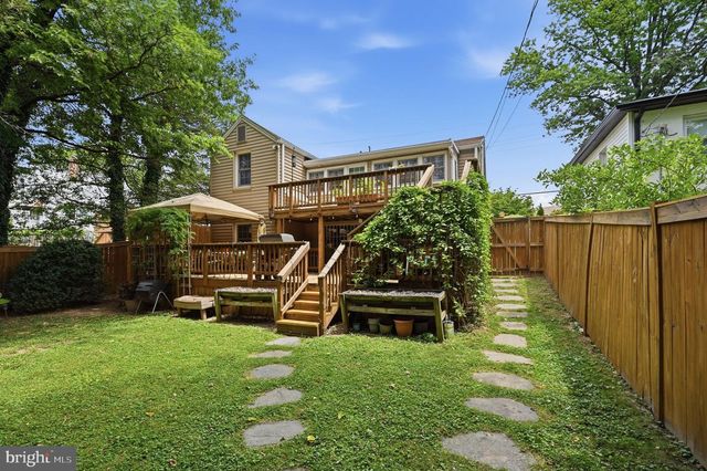 1116 N ROOSEVELT ST N, Arlington, VA 22205