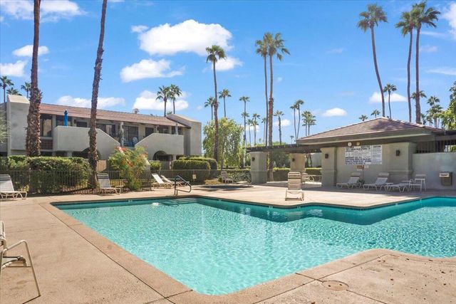 1150 E Amado 18a2, Palm Springs, CA 92262