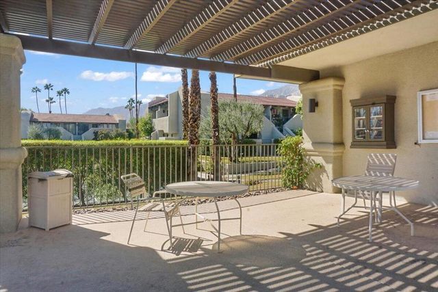 1150 E Amado 18a2, Palm Springs, CA 92262