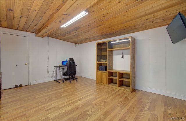 1240 91st Street, Niagara Falls, NY 14304