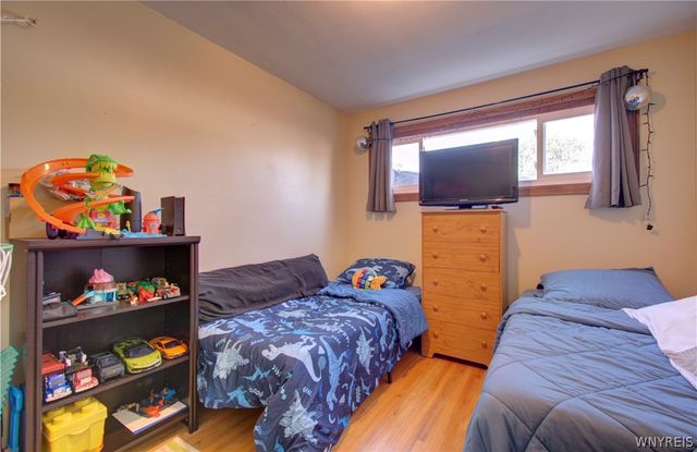 1240 91st Street, Niagara Falls, NY 14304
