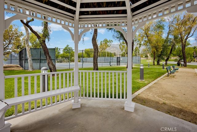 2253 Jasmine Avenue, Upland, CA 91784