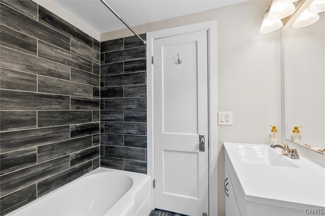 718 Matty Avenue, Salina, NY 13211