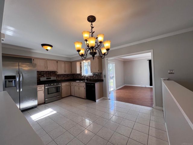 12012 Burtley Drive, Sterling Heights, MI 48313