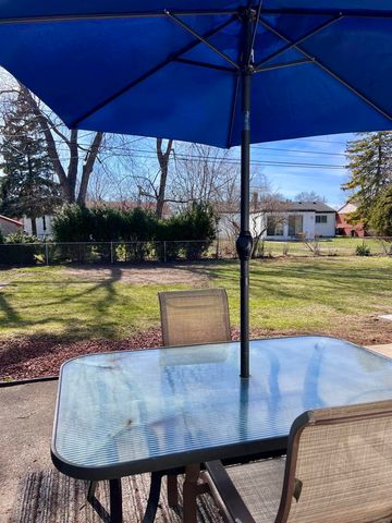 12012 Burtley Drive, Sterling Heights, MI 48313