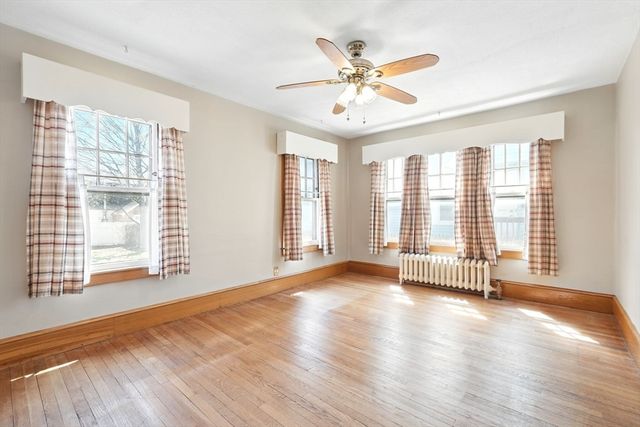 1183 Carew Street, Springfield, MA 01104