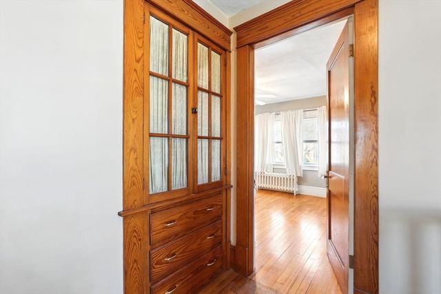 1183 Carew Street, Springfield, MA 01104