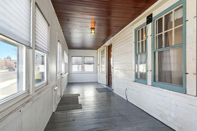 1183 Carew Street, Springfield, MA 01104