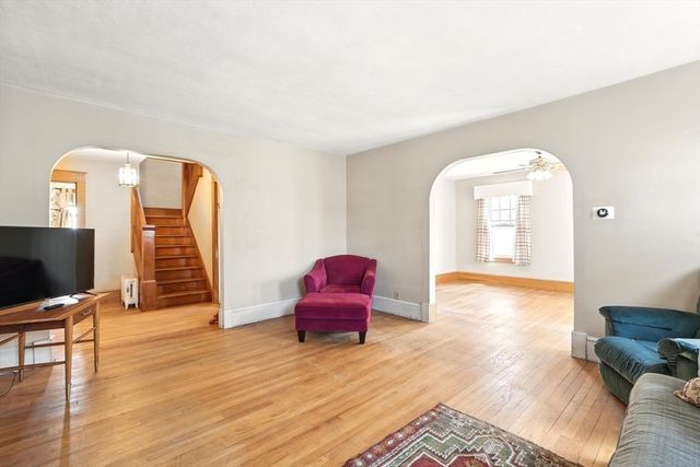1183 Carew Street, Springfield, MA 01104