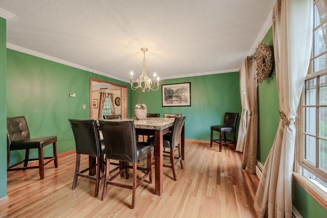 41 Indian Hill Rd, Dracut, MA 01826