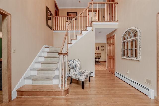 41 Indian Hill Rd, Dracut, MA 01826