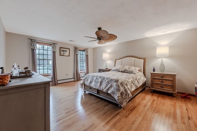 41 Indian Hill Rd, Dracut, MA 01826