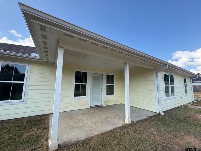 148 Brenlind Lane, Mineola, TX 75773