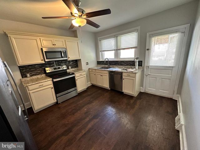 744 ROOSEVELT AVE, Norristown, PA 19401