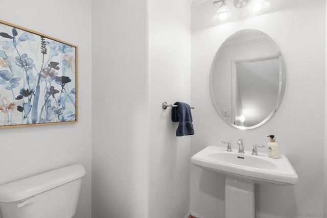 1015 Iron Wheel St, Santee, CA 92071