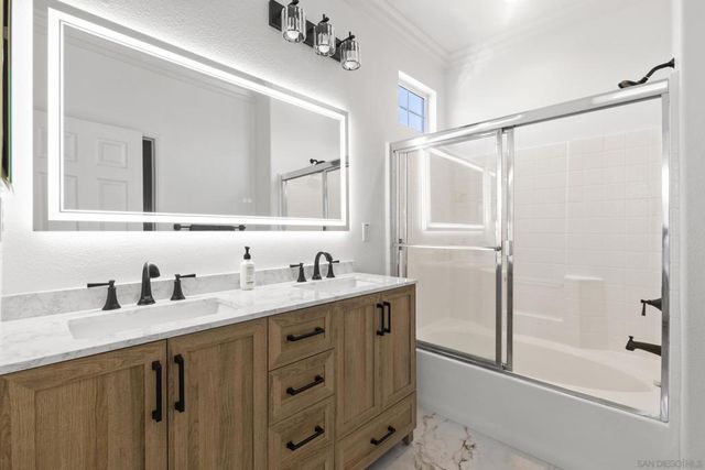 1015 Iron Wheel St, Santee, CA 92071