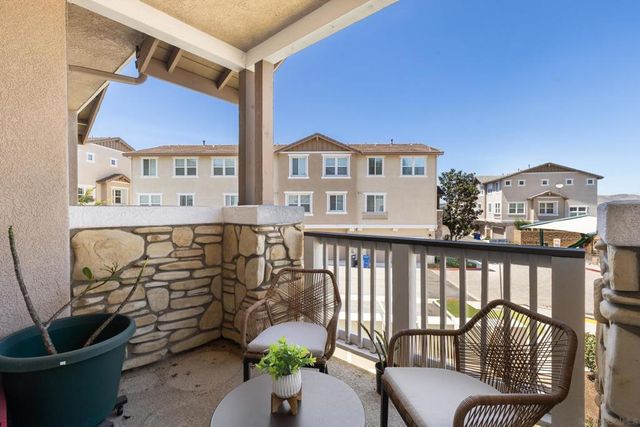 1015 Iron Wheel St, Santee, CA 92071