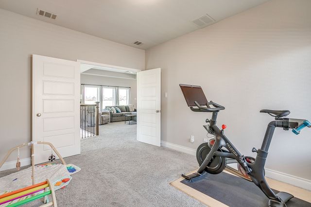 5709 Pope Creek Road, Fort Worth, TX 76126