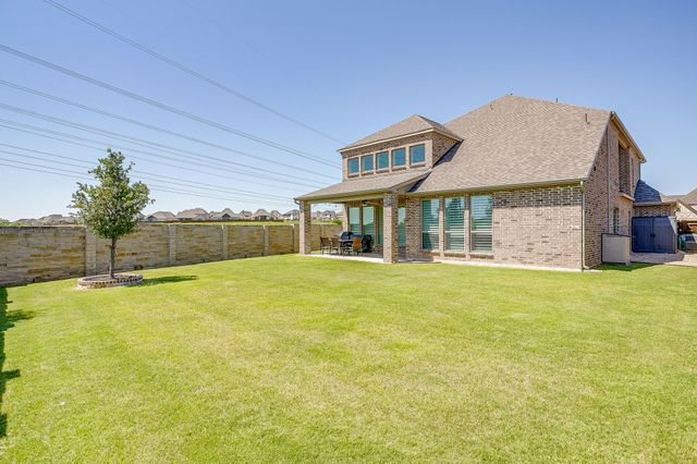 5709 Pope Creek Road, Fort Worth, TX 76126
