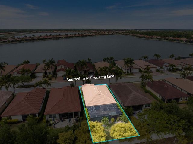 191 MARAVIYA BOULEVARD, North Venice, FL 34275