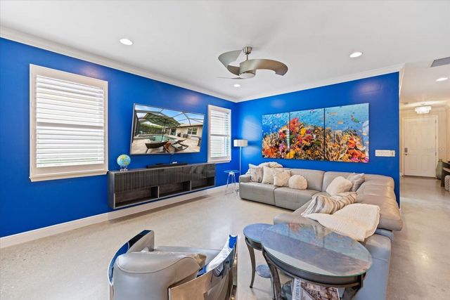 191 MARAVIYA BOULEVARD, North Venice, FL 34275