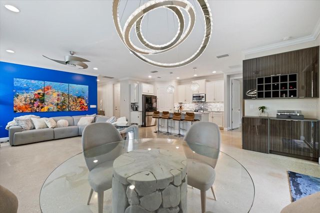191 MARAVIYA BOULEVARD, North Venice, FL 34275