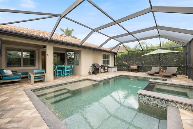191 MARAVIYA BOULEVARD, North Venice, FL 34275