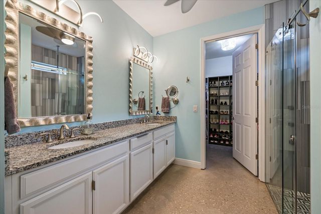 191 MARAVIYA BOULEVARD, North Venice, FL 34275