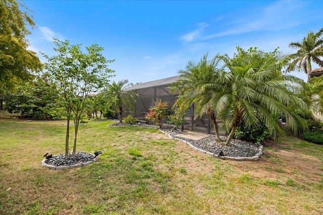 191 MARAVIYA BOULEVARD, North Venice, FL 34275