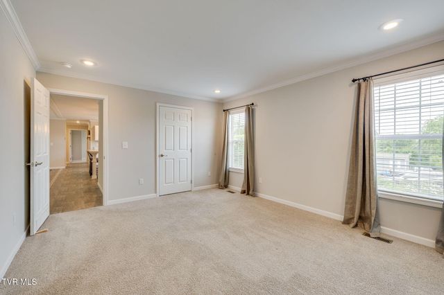 195 Ridge View Way, Rogersville, TN 37857