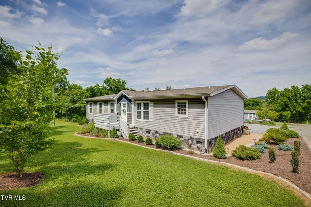 195 Ridge View Way, Rogersville, TN 37857