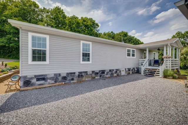 195 Ridge View Way, Rogersville, TN 37857