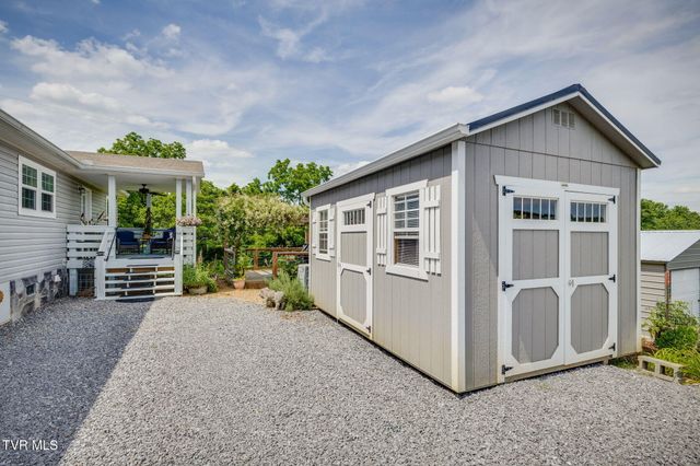 195 Ridge View Way, Rogersville, TN 37857