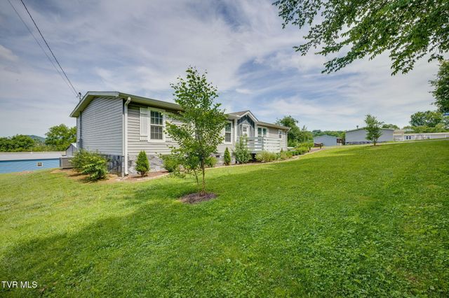 195 Ridge View Way, Rogersville, TN 37857