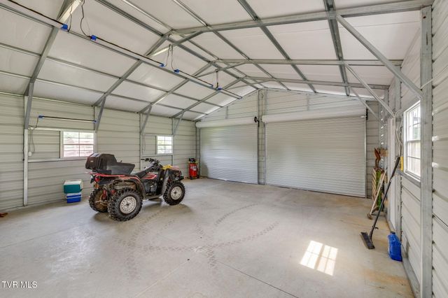 195 Ridge View Way, Rogersville, TN 37857