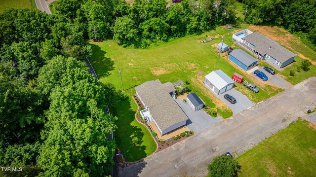 195 Ridge View Way, Rogersville, TN 37857