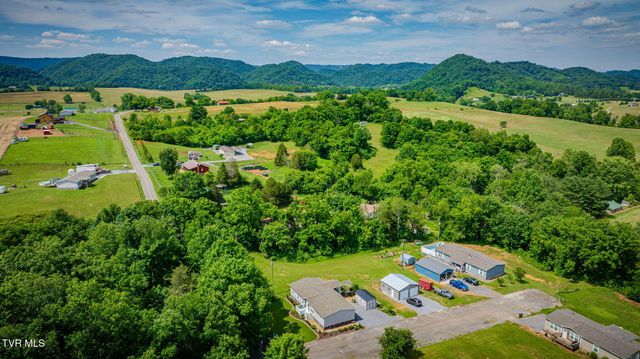 195 Ridge View Way, Rogersville, TN 37857