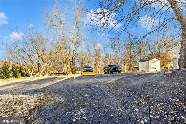 10325 LEWIS DR, Damascus, MD 20872