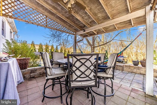 10325 LEWIS DR, Damascus, MD 20872