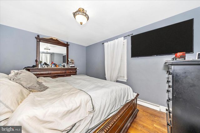 10325 LEWIS DR, Damascus, MD 20872