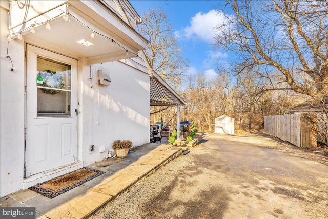 10325 LEWIS DR, Damascus, MD 20872