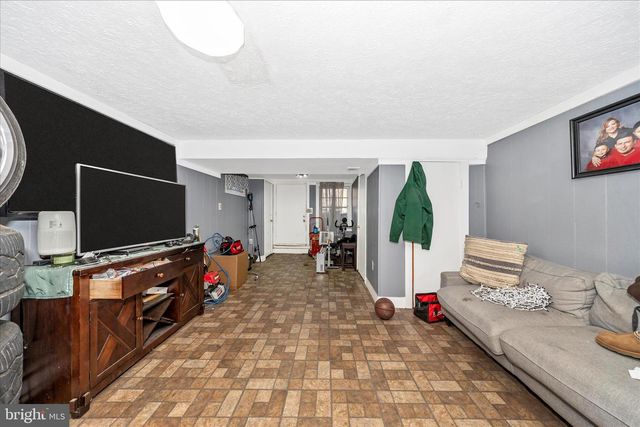 10325 LEWIS DR, Damascus, MD 20872