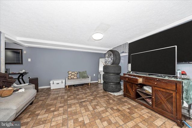 10325 LEWIS DR, Damascus, MD 20872