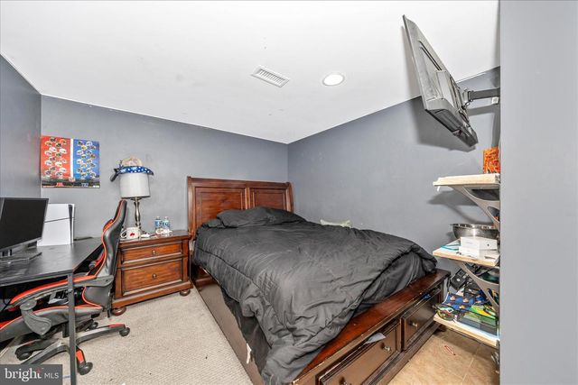 10325 LEWIS DR, Damascus, MD 20872