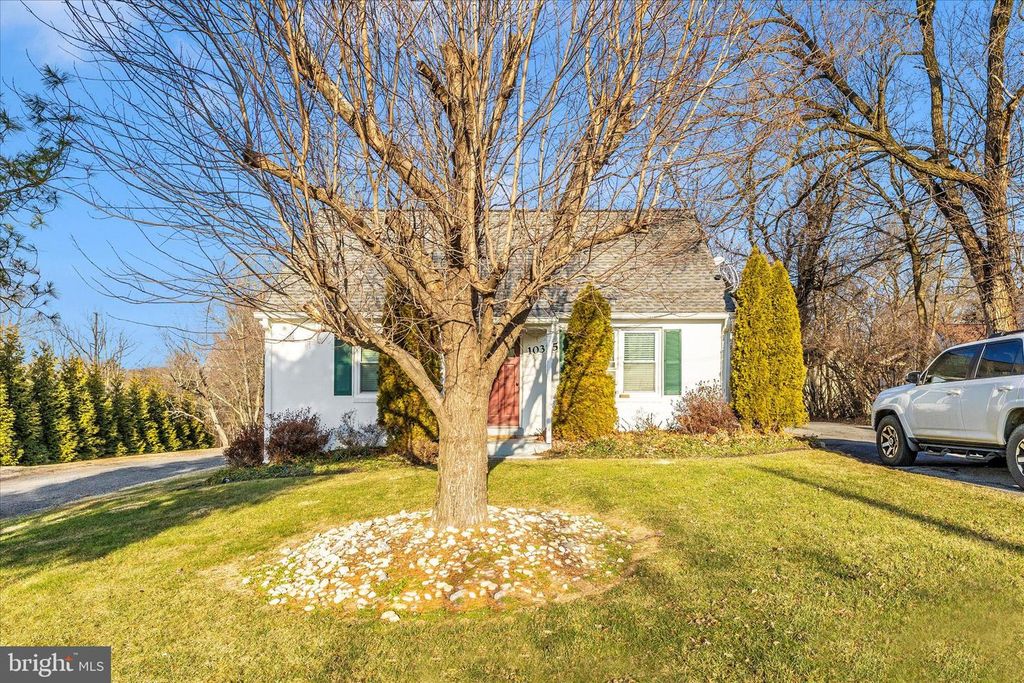 10325 LEWIS DR, Damascus, MD 20872