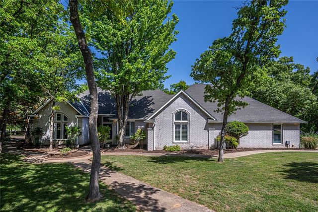 2500 Perth Drive, Edmond, OK 73013
