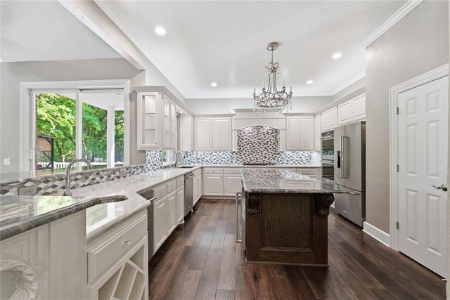 2500 Perth Drive, Edmond, OK 73013