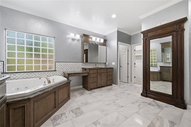 2500 Perth Drive, Edmond, OK 73013