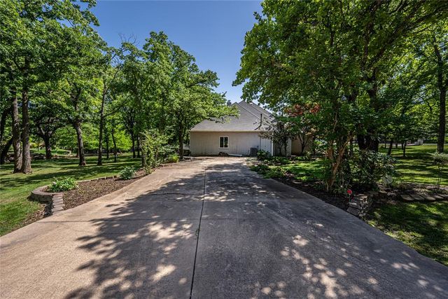 2500 Perth Drive, Edmond, OK 73013